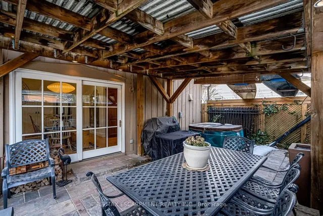 Additional image 3 of 183 HATT St