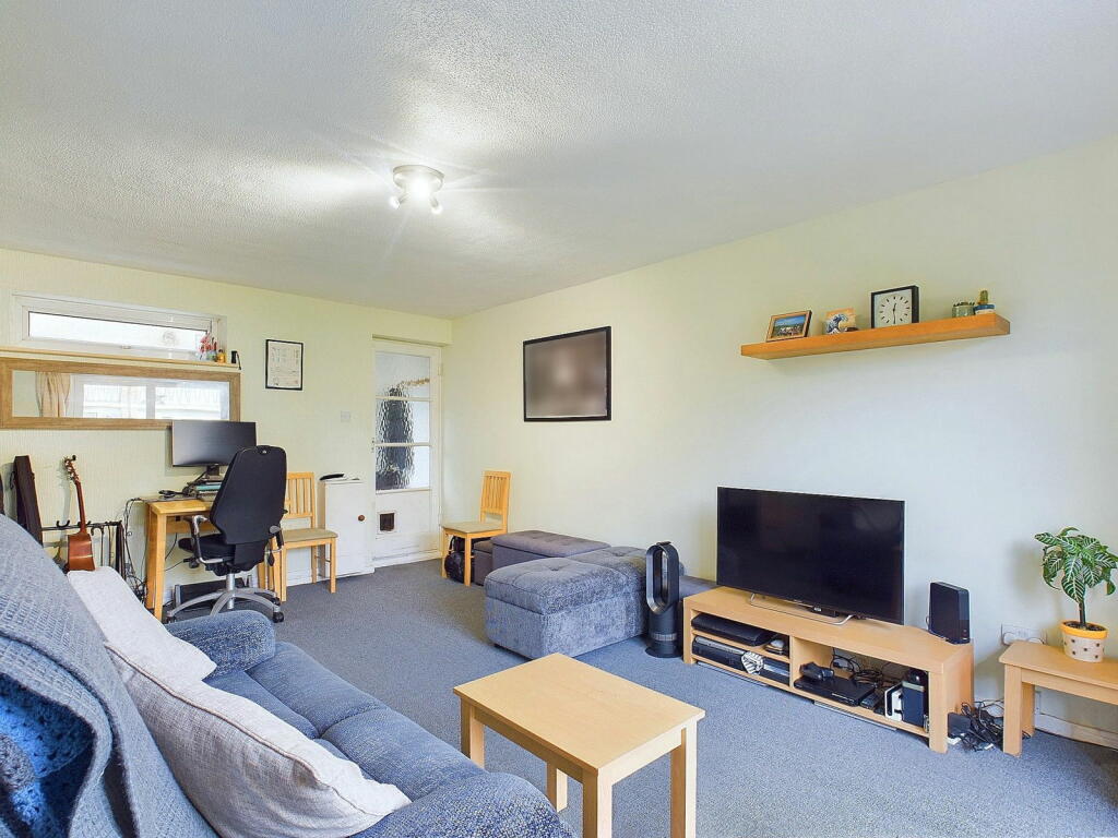 Additional image 4 of Fairlawn Drive, Worthing, BN14 8AX