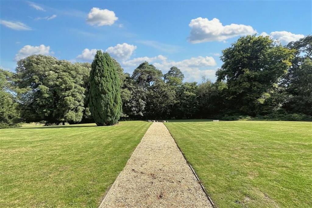 Additional image 17 of East Stoke