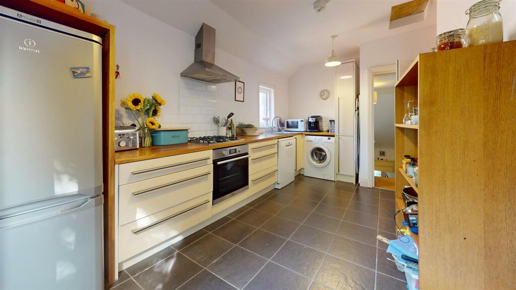 Additional image 4 of High Street, Swanage