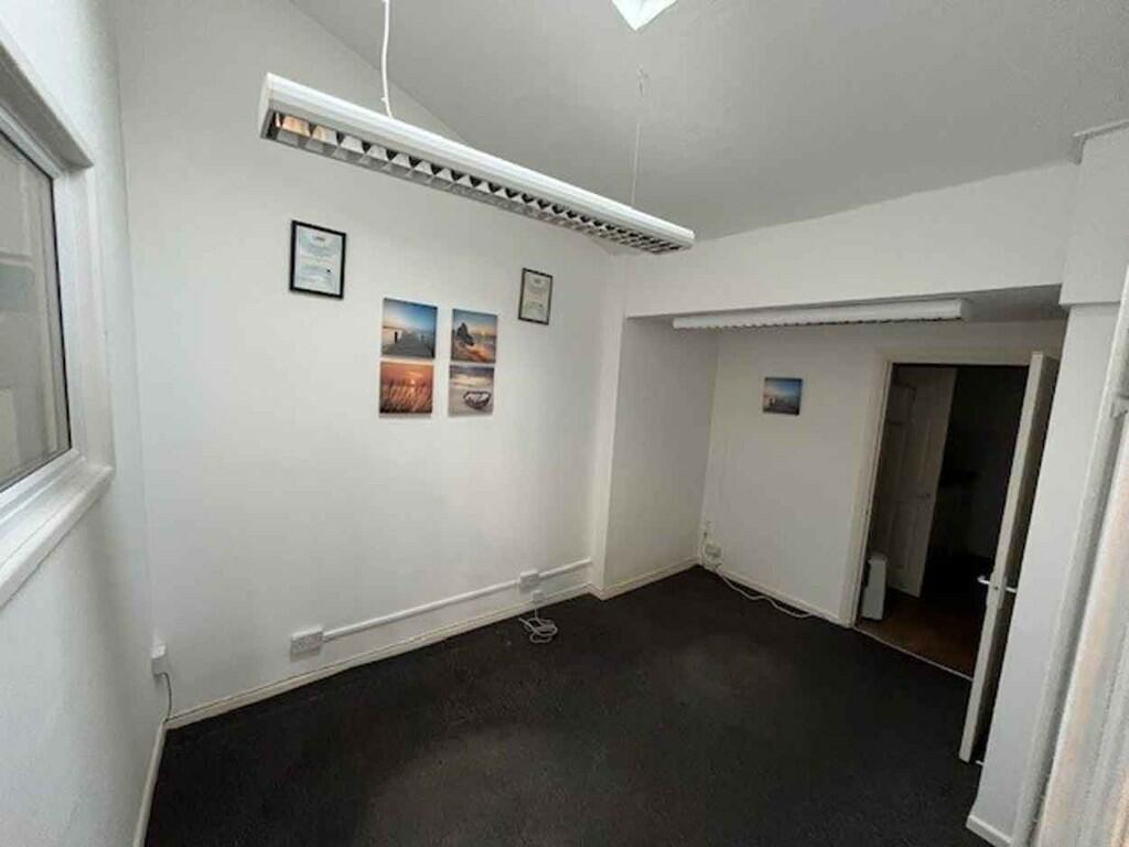 Additional image 6 of 5 Hanover Close, Christchurch, Dorset, BH23