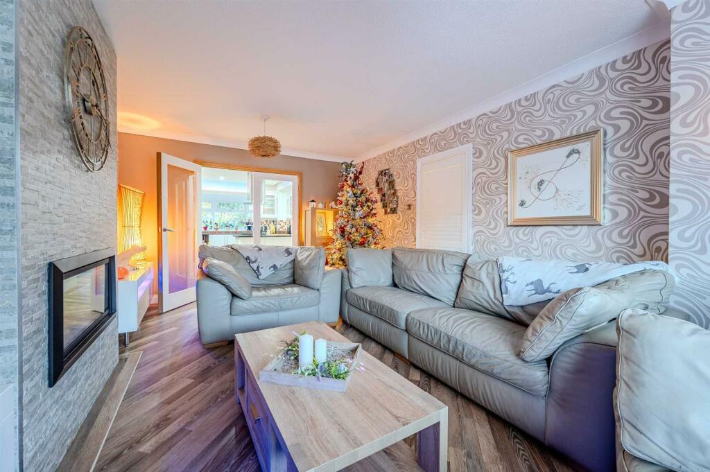 Additional image 34 of Princess Drive, Seaford