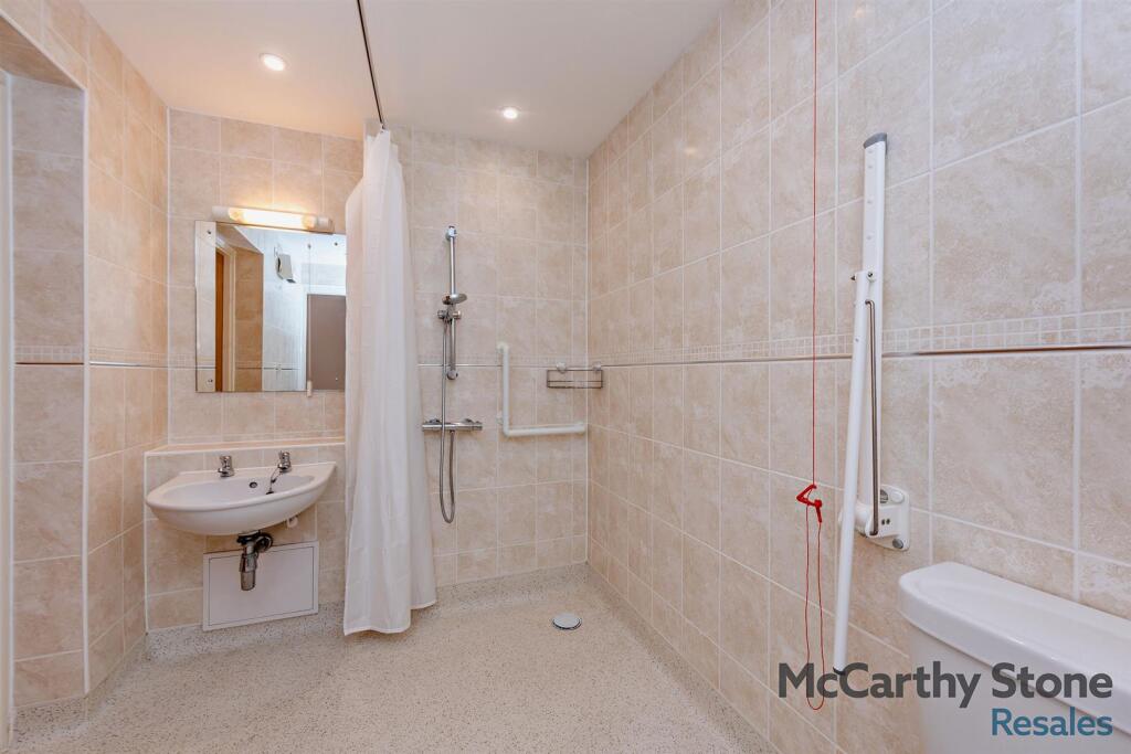 Additional image 10 of Claridge House, Littlehampton, West Sussex, BN17 5FE