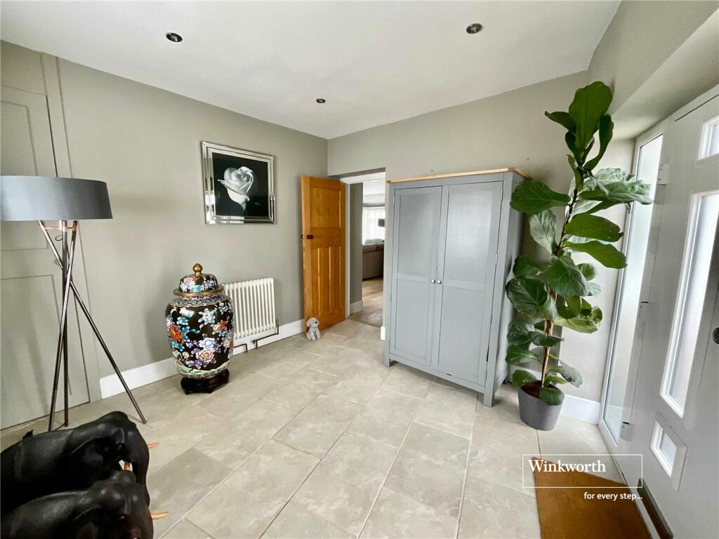 Additional image 7 of Woodland Way, Highcliffe, Dorset, BH23