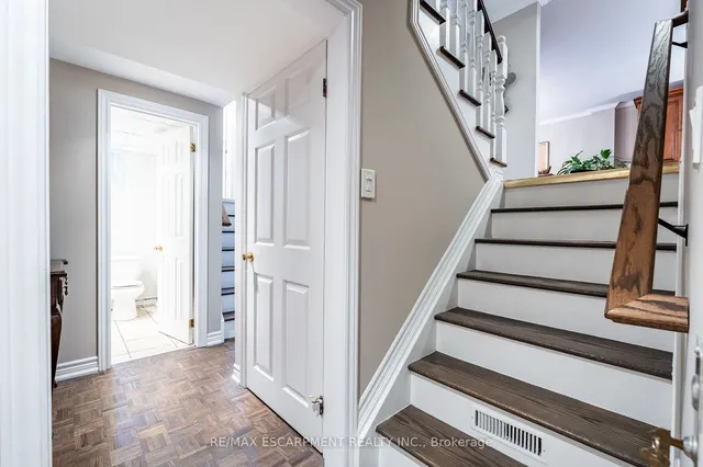 Additional image 24 of 3237 Woodward Ave