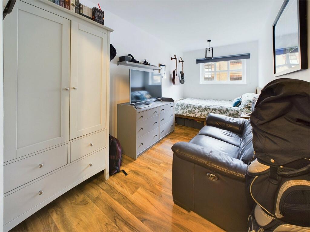 Additional image 10 of Emerald Quay, Shoreham Beach