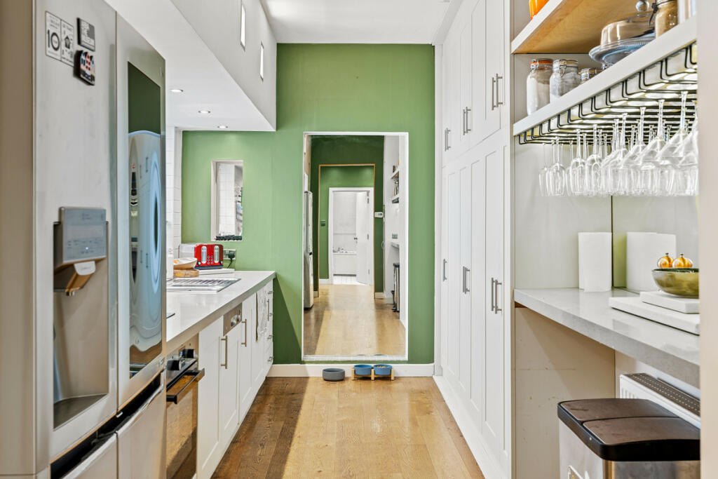 Additional image 12 of Brunswick Terrace, Hove, BN3