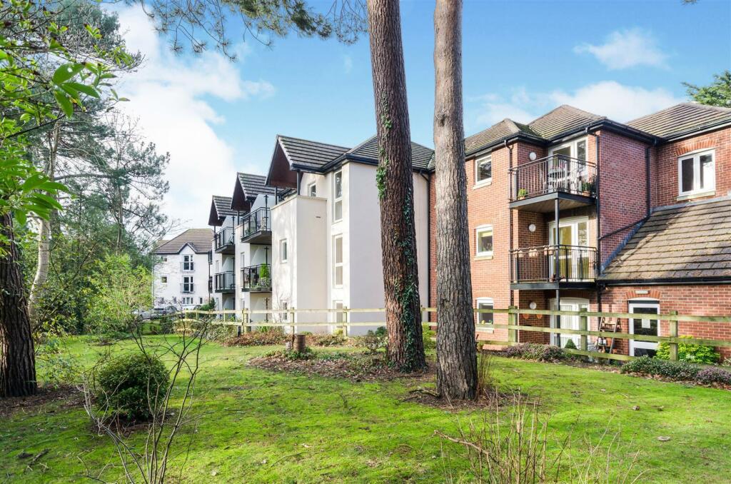 Additional image 26 of Cherrett Court, Ringwood Road, Ferndown, BH22 9FEn