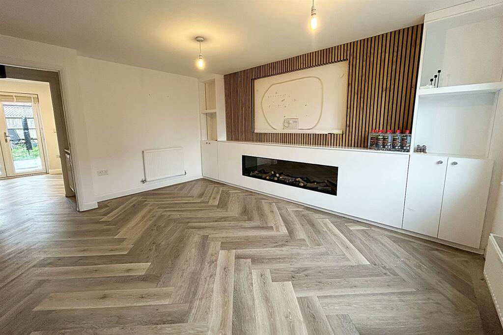 Additional image 5 of Bearwood