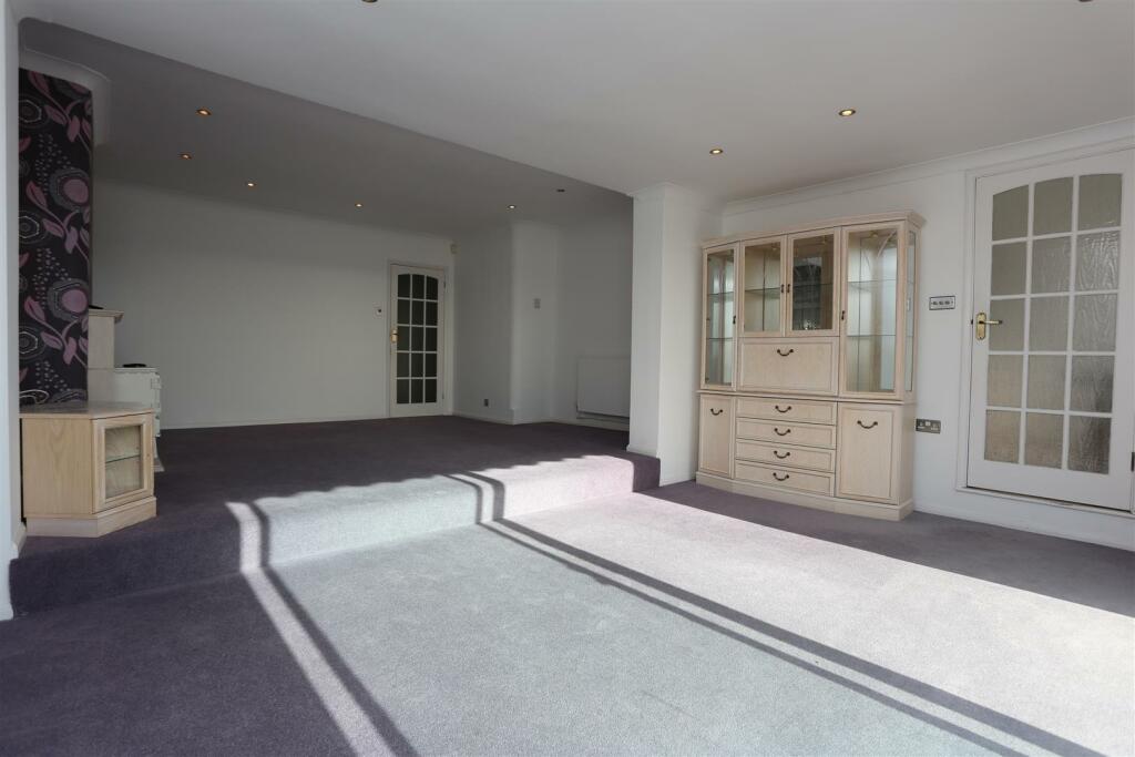 Additional image 12 of Crescent Drive South, Brighton