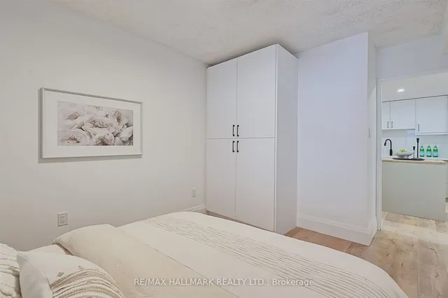 Additional image 36 of 299 Mill Rd Unit 1509