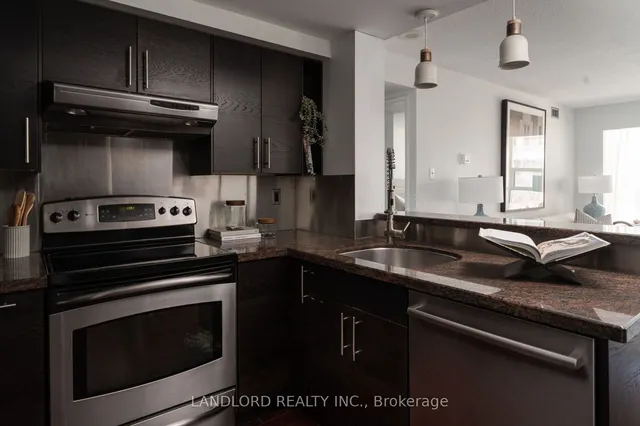 Additional image 14 of 705 King St Unit 603