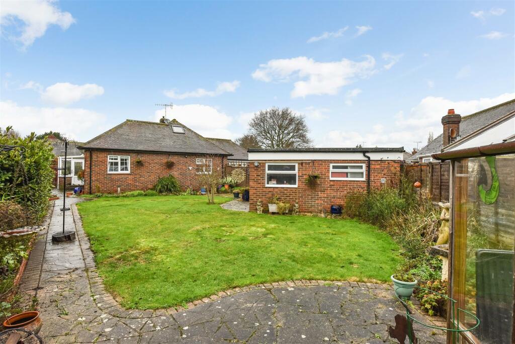 Additional image 19 of Henty Close, Walberton