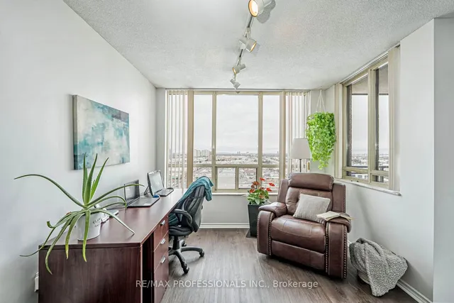 Additional image 12 of 20 Cherrytree Dr Unit 1408