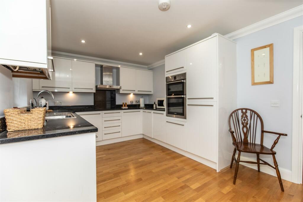 Additional image 10 of St. Lawrence Mews, Worthing
