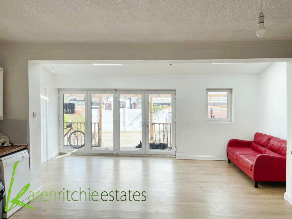 Additional image 4 of Moss Lane, Smithills