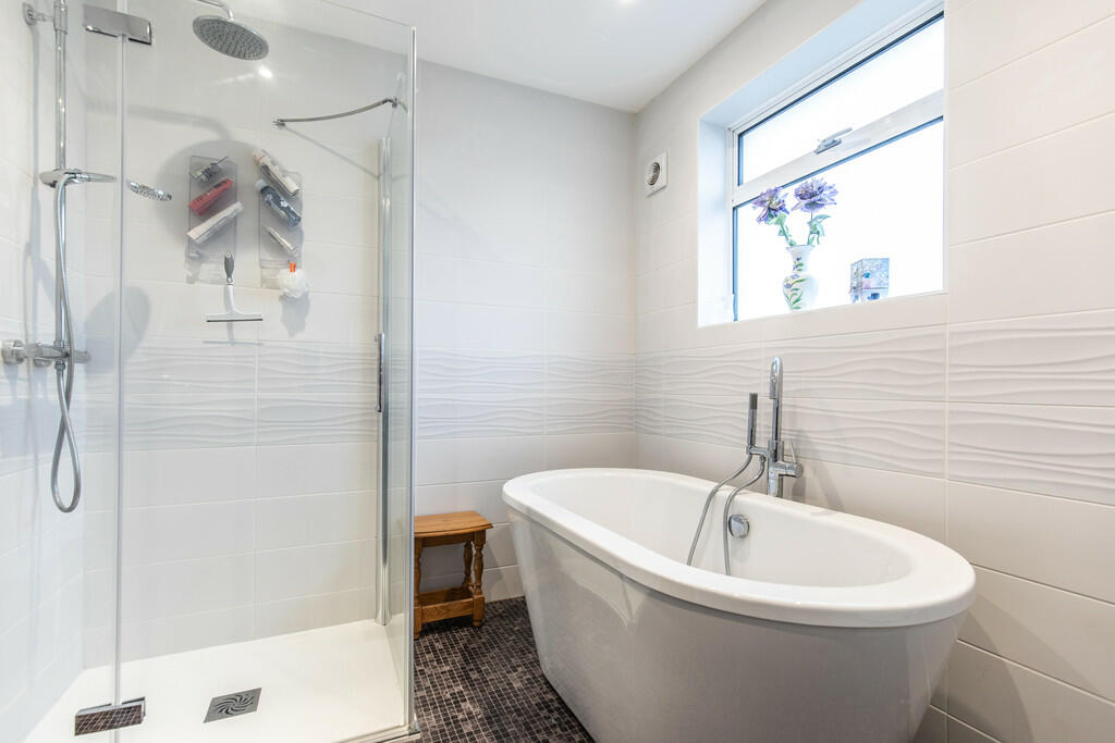 Additional image 13 of Woodland Drive, Hove
