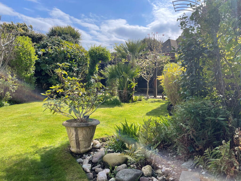 Additional image 7 of Reigate Road, Worthing, BN11