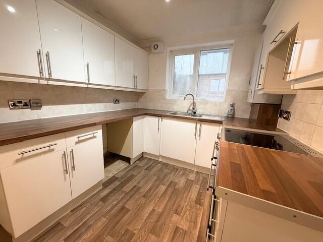 Additional image 4 of Cardigan Road, Winton