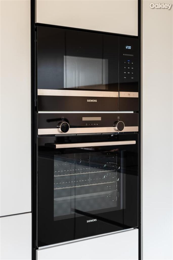 Additional image 7 of ROX, Gloucester Place, Brighton