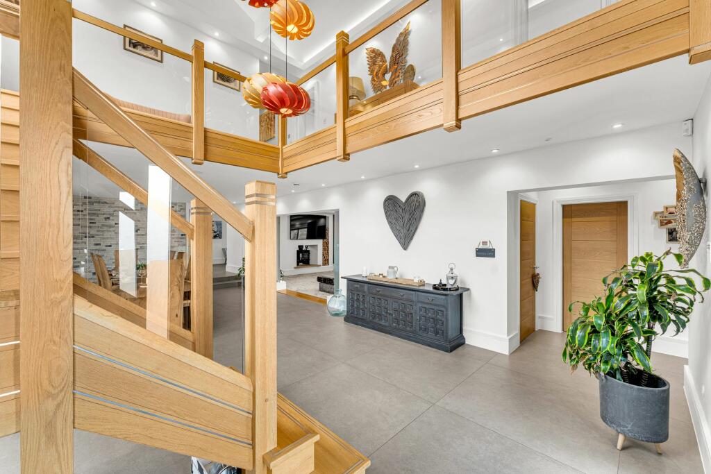 Additional image 5 of Experience luxury modern living at Oak Stables in Lostock. Built in 2015.