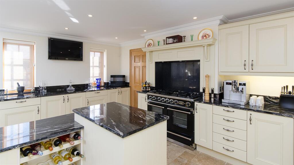 Additional image 6 of Sandy Lane, Lytchett Matravers, Poole
