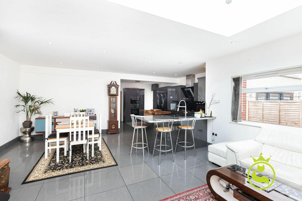 Additional image 4 of Clarendon Close, Broadstone, BH18