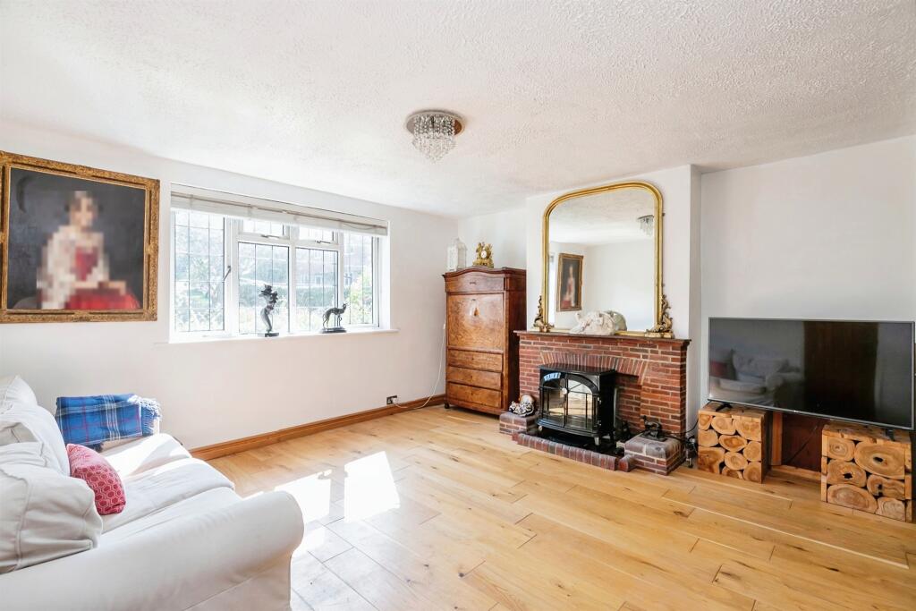 Additional image 2 of Downs View Close, East Dean, Eastbourne