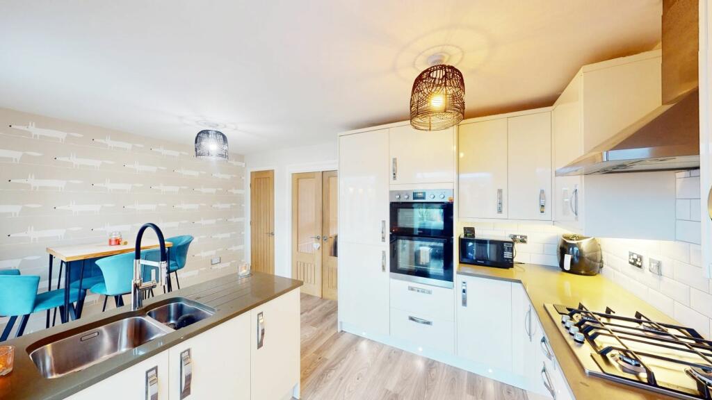 Additional image 8 of Glazebury Drive, Westhoughton, BL5