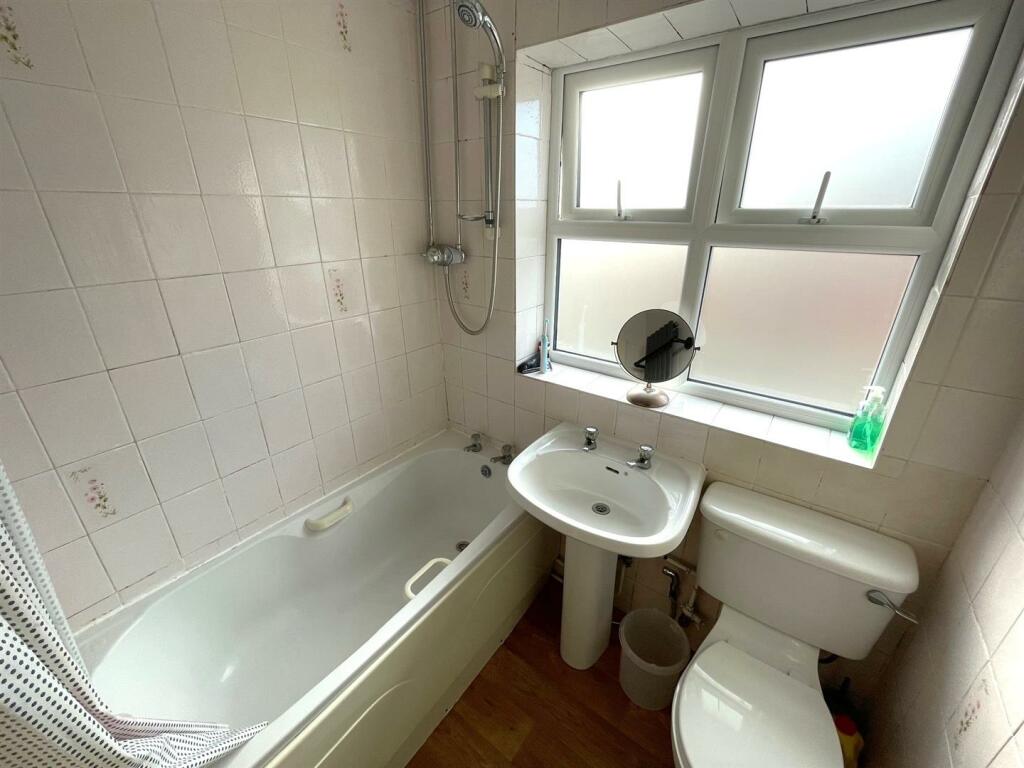 Additional image 16 of Rayden Crescent, Westhoughton, Bolton