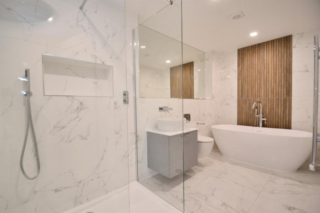 Additional image 9 of Broadstone