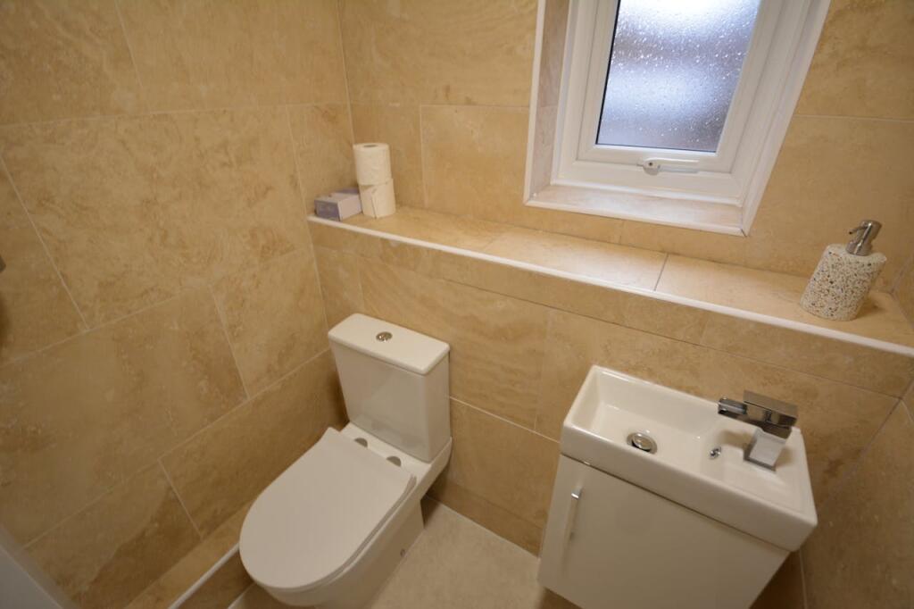 Additional image 8 of 8 Market St, Bury, BL9 0AJ