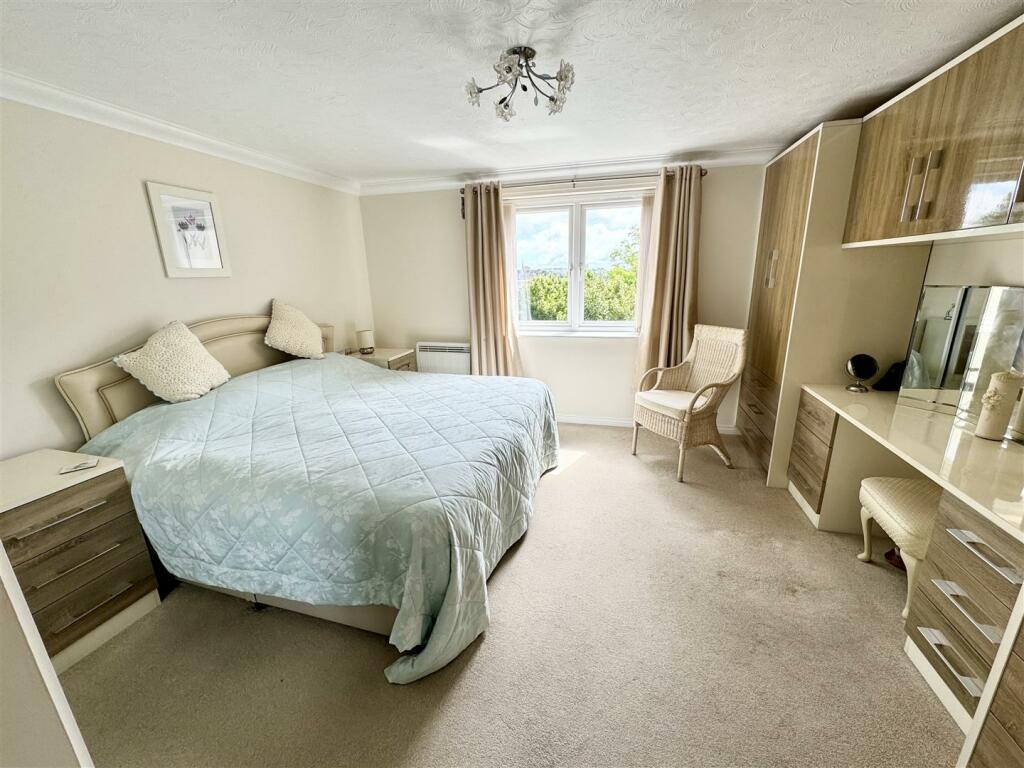 Additional image 9 of Poole Road, Bournemouth