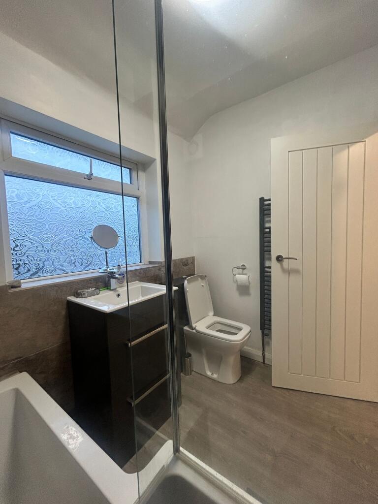 Additional image 11 of Bromford Road, Bradford, BD4