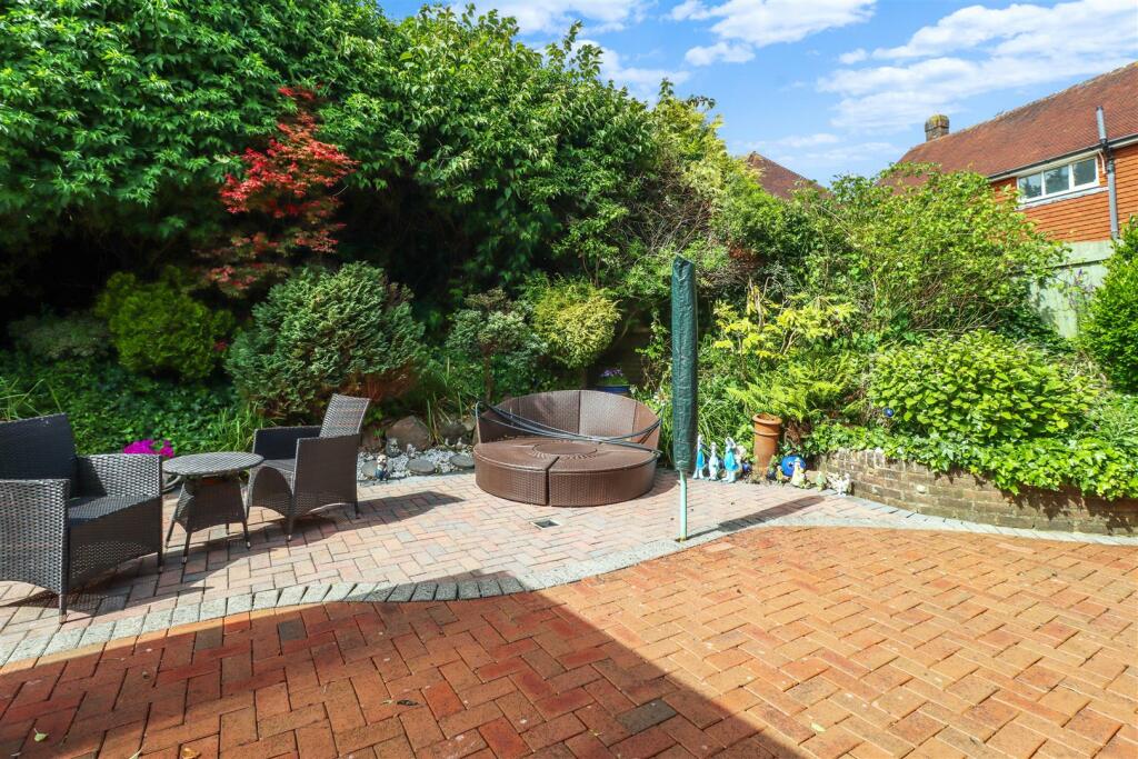 Additional image 20 of Southdown Road, Eastbourne