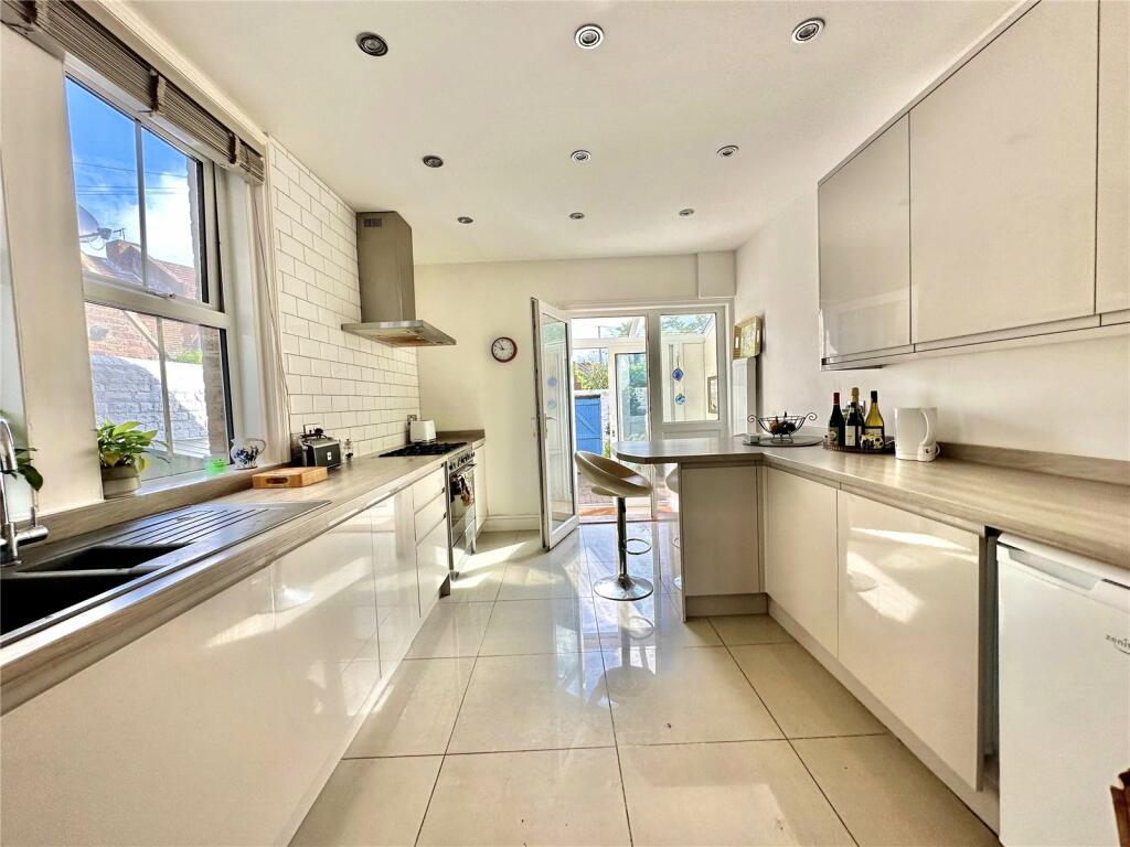 Additional image 8 of Vicarage Road, Eastbourne, East Sussex, BN20