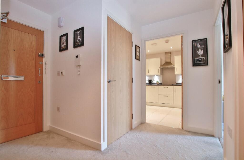 Additional image 20 of The Waterfront, Goring-by-Sea, Worthing, West Sussex, BN12