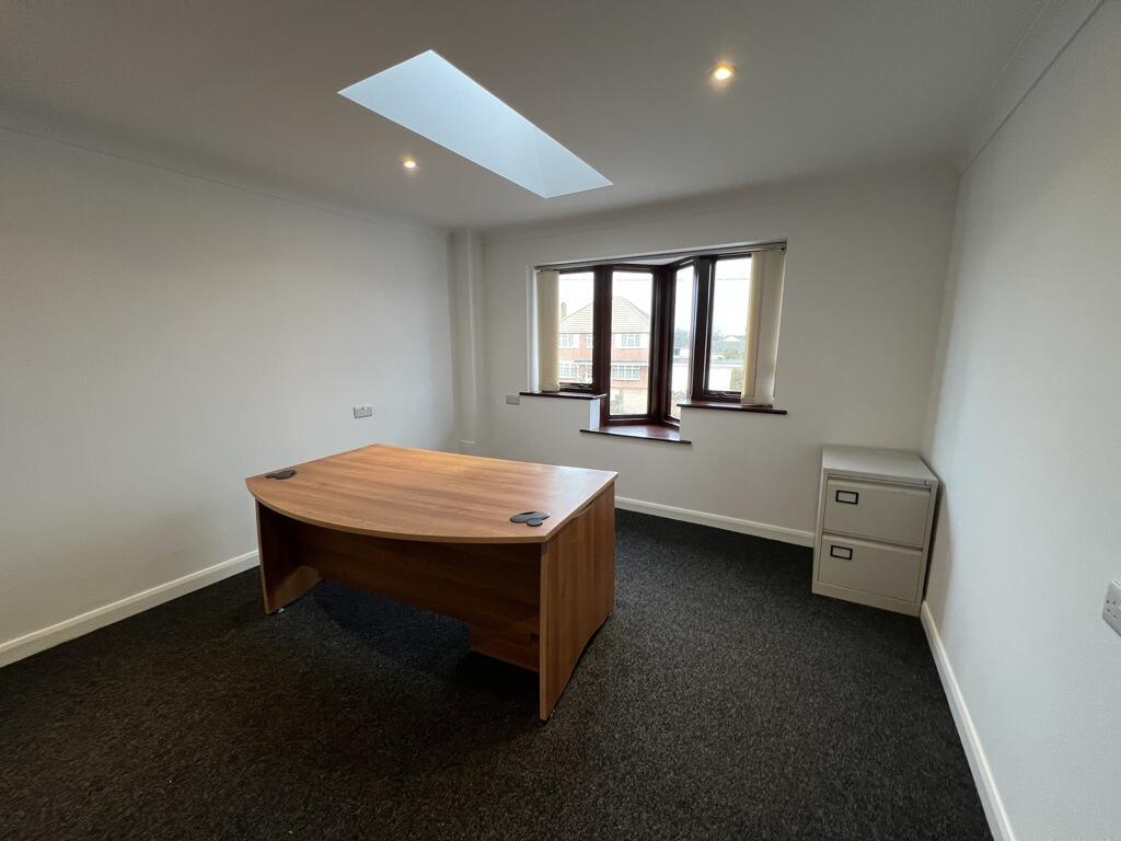 Additional image 8 of Unit 8, The Parade, 147 Wareham Road, Corfe Mullen, Wimborne, Dorset, BH21 3LA