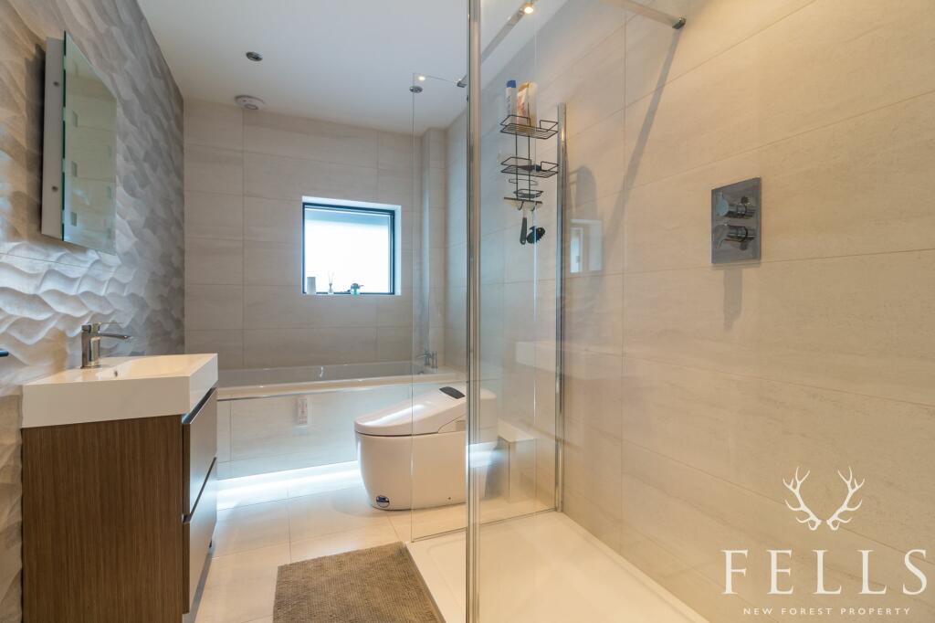 Additional image 25 of Avon Avenue, Avon Castle, Ringwood