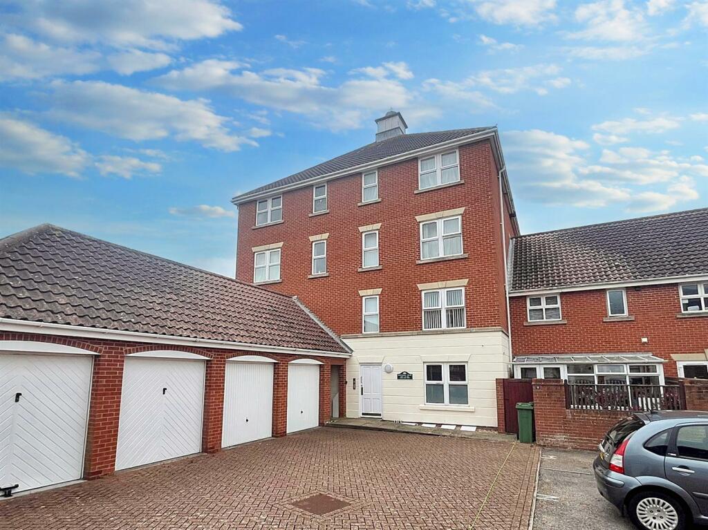 Additional image 12 of Santa Cruz Drive, Eastbourne