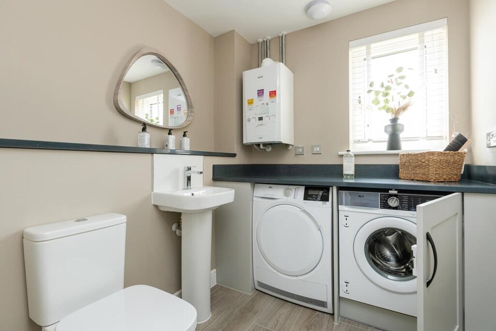 Additional image 7 of New Road
Hellingly
Hailsham
BN27 4EW