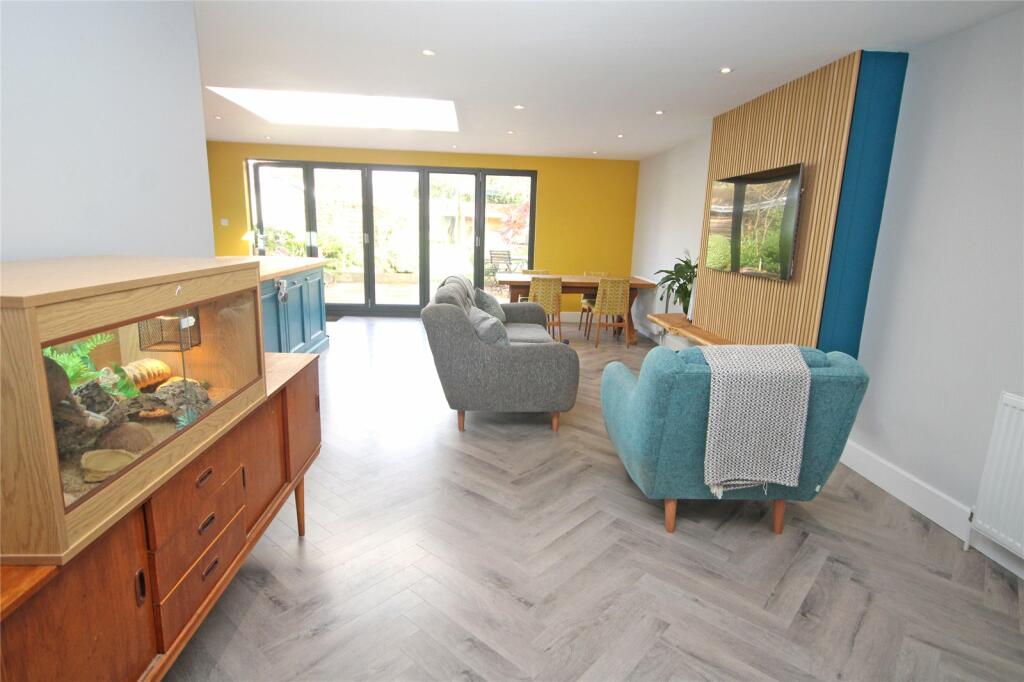 Additional image 15 of Gore Road, New Milton, Hampshire, BH25