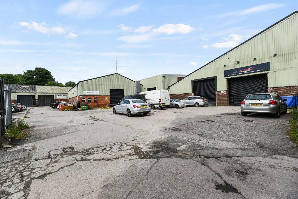 Additional image 15 of TO LET - Newly Refurbished 20ft Storage Shipping Container, Lowercroft Business Park, Bury, BL8