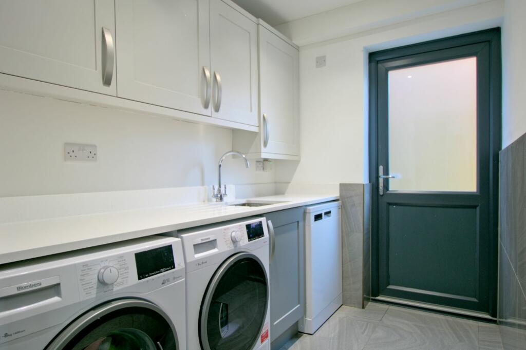 Additional image 13 of Nuthatch Close, Ferndown, BH22