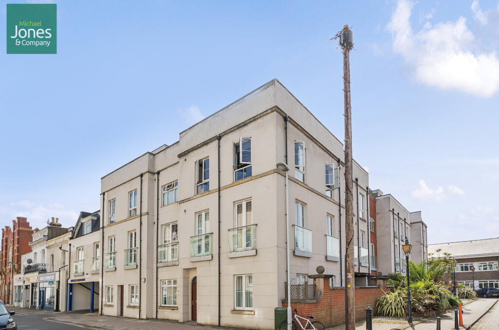 Additional image 7 of Crescent Road, Worthing, BN11