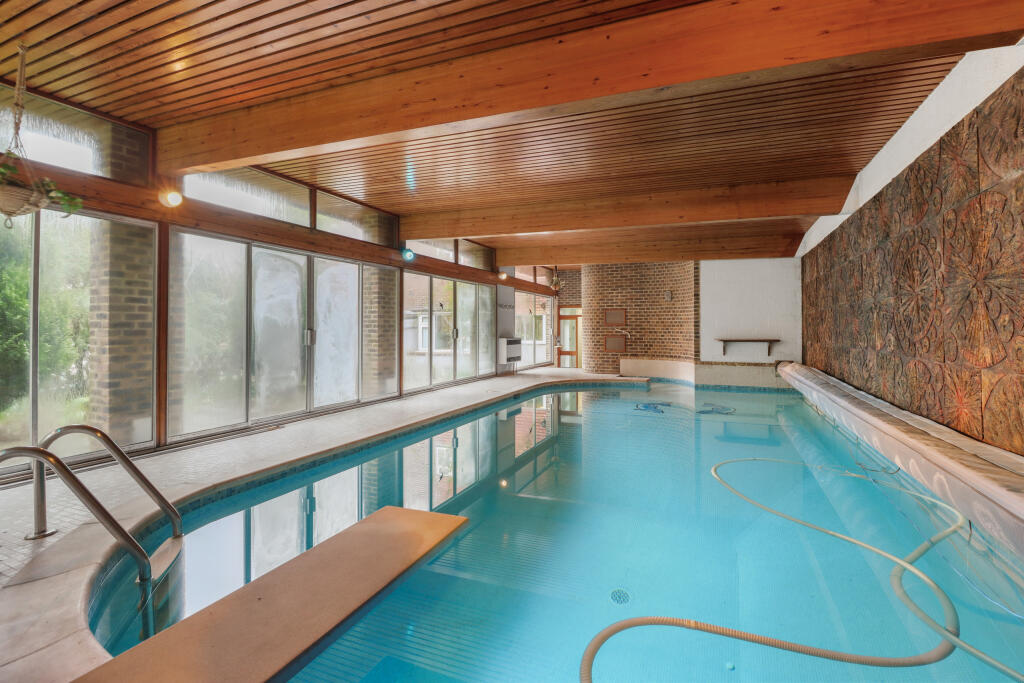 Additional image 24 of Southdown Road, Eastbourne, East Sussex