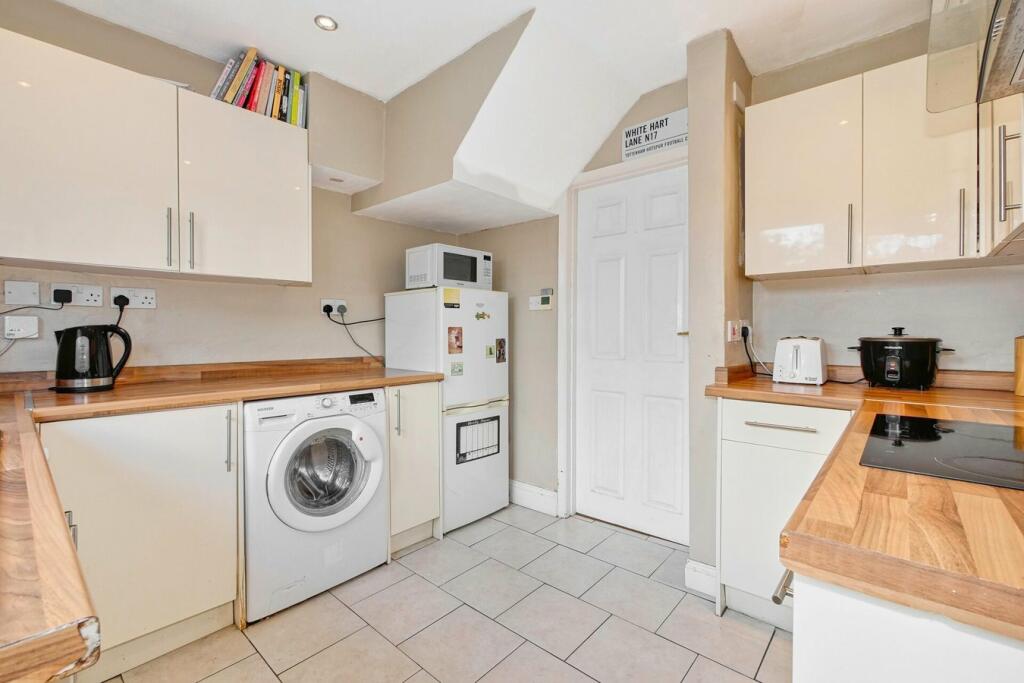 Additional image 14 of Hawks Town Crescent, Hailsham, BN27