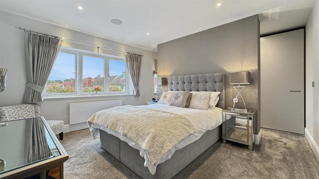 Additional image 11 of Canford Cliffs Avenue, Lower Parkstone