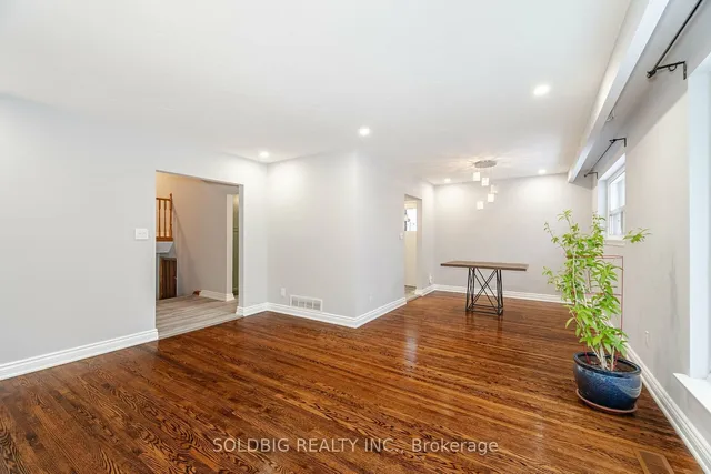 Additional image 15 of 4 Strathavon Dr