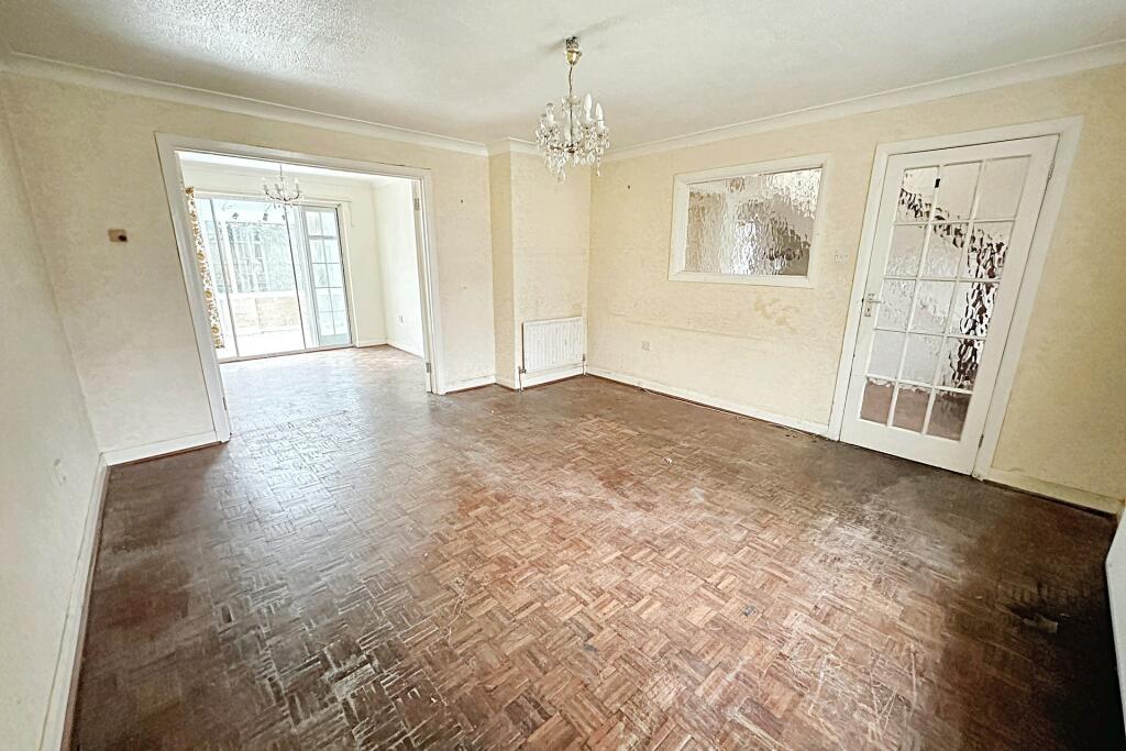 Additional image 6 of Queens Park